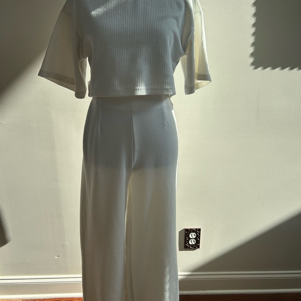 Chic White Women's Two Piece Shirt and Pants